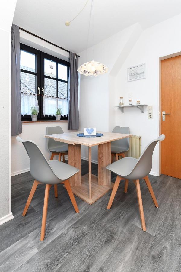 Ferienwohnung Seepferdchen Im Wohnpark 韦尔杜姆 外观 照片